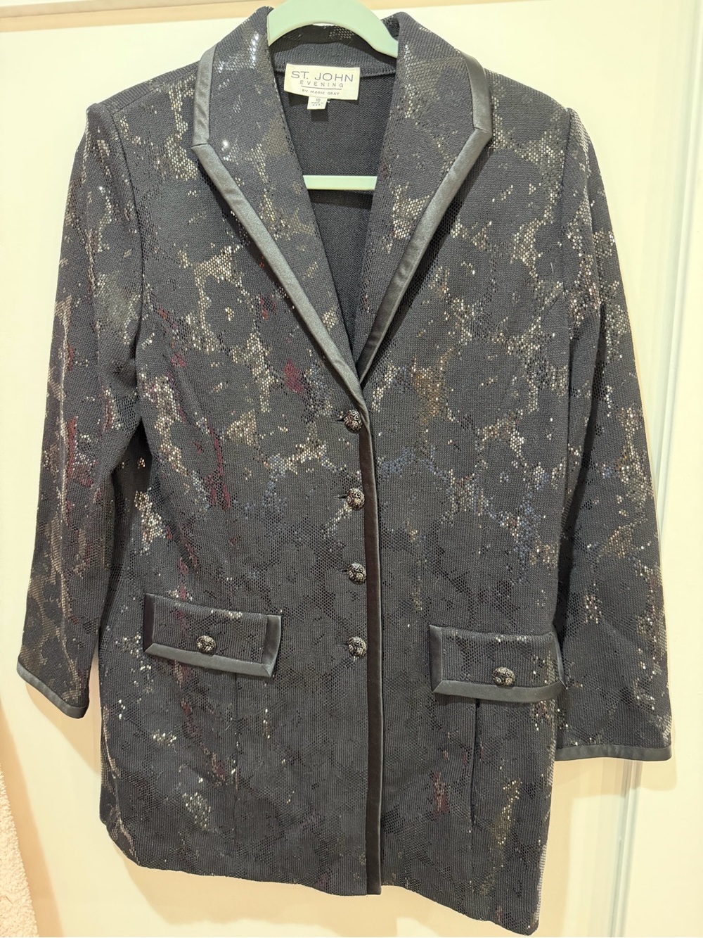 St. John Collection Gray Metallic Jacquard Blazer with Satin Trim